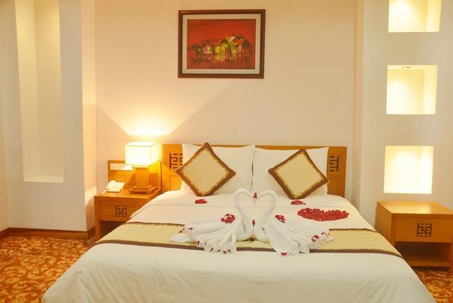 Huu Nghi Hotel Quang Tri Khe Sanh Exteriör bild